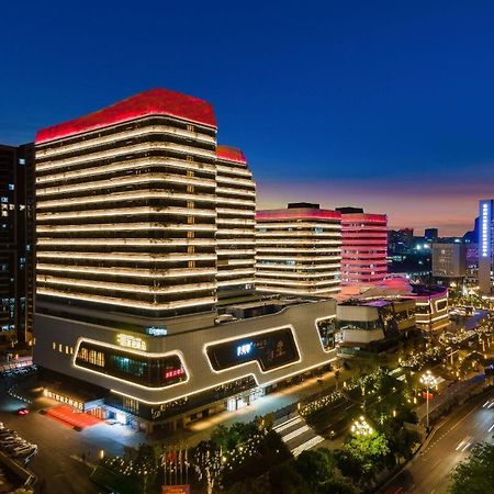 Livetour Hotel Luogang Science City Canton Esterno foto