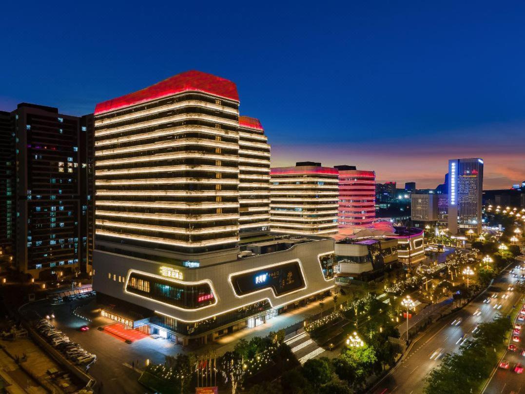 Livetour Hotel Luogang Science City Canton Esterno foto