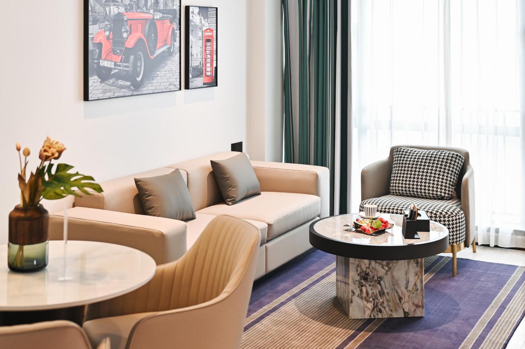 Livetour Hotel Luogang Science City Canton Esterno foto